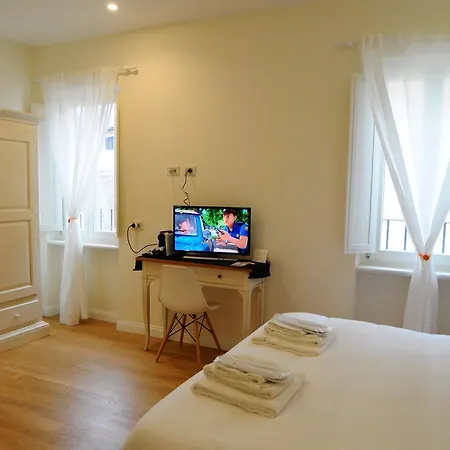 Magia A Trilussa Casa de hóspedes 2*